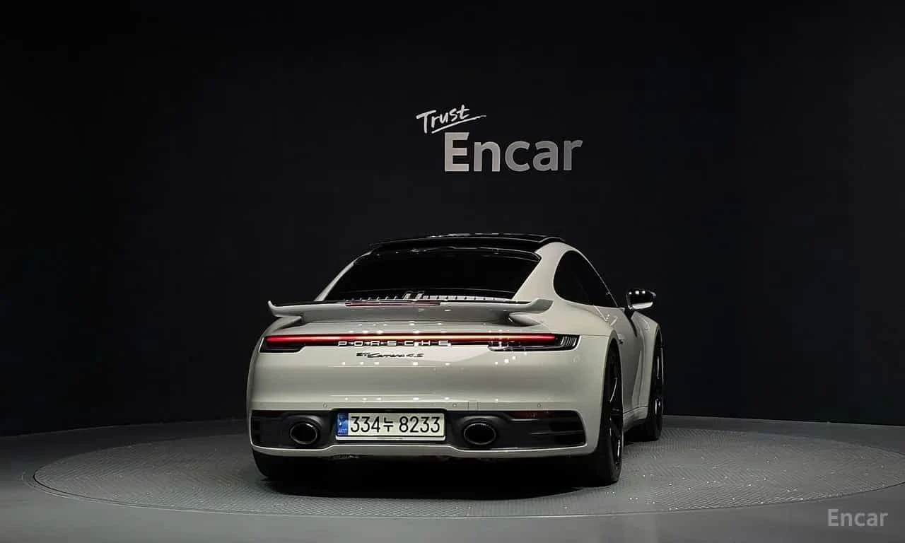 Porsche 911 Carrera 4S * 2 КЛЮЧА, снимка 4 - Автомобили и джипове - 56598683