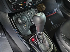 Jeep Compass LIMITED/4X4/DISTRON/LINE AS/BEATS/CAR PLAY/DSR/LIZ, снимка 11