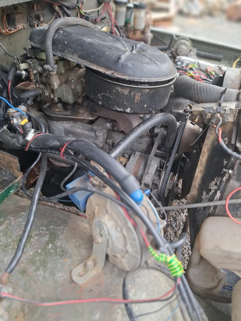 Uaz 469 4х4 92 коня с газова оредба, снимка 5 - Автомобили и джипове - 53490565