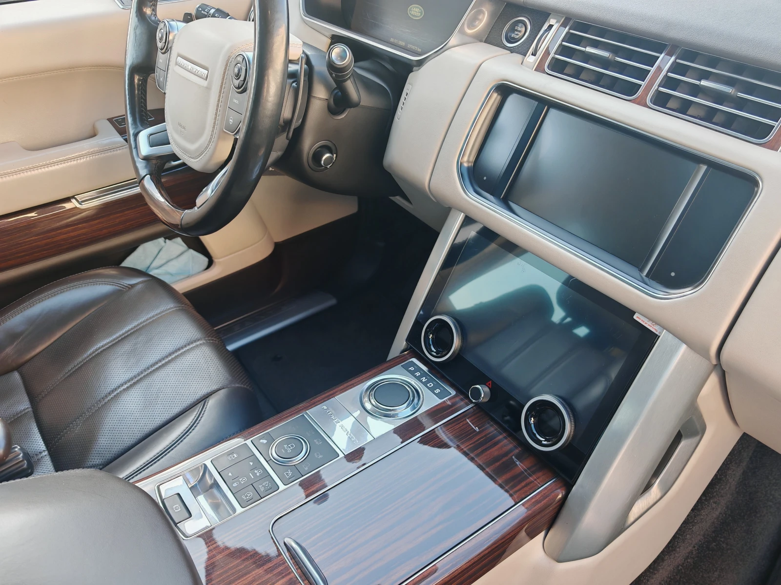 Land Rover Range rover Vogue SDV8* Meridian* Panorama - изображение 7