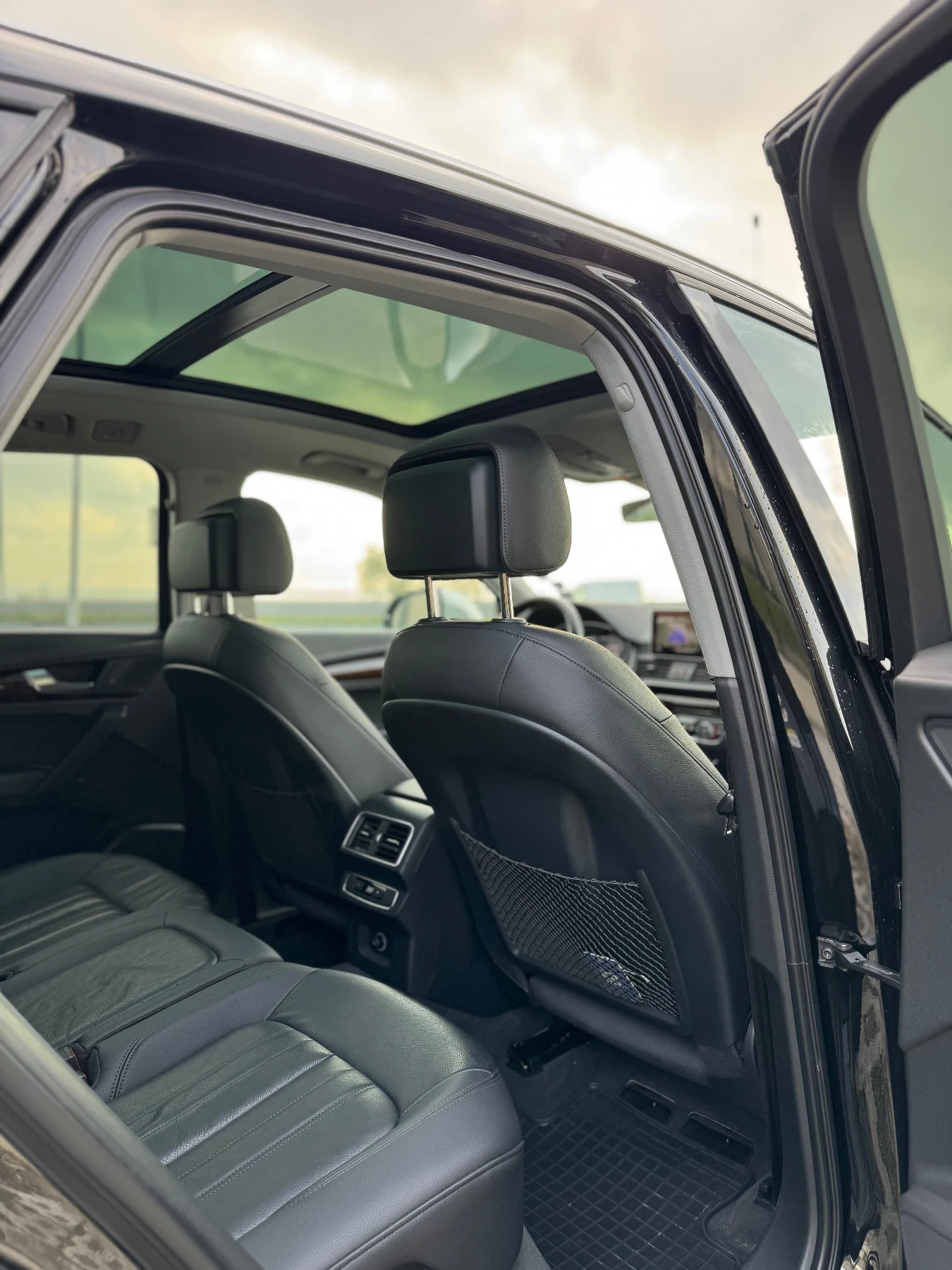 Audi Q5 2.0Т QUATTRO, снимка 9 - Автомобили и джипове - 53808823