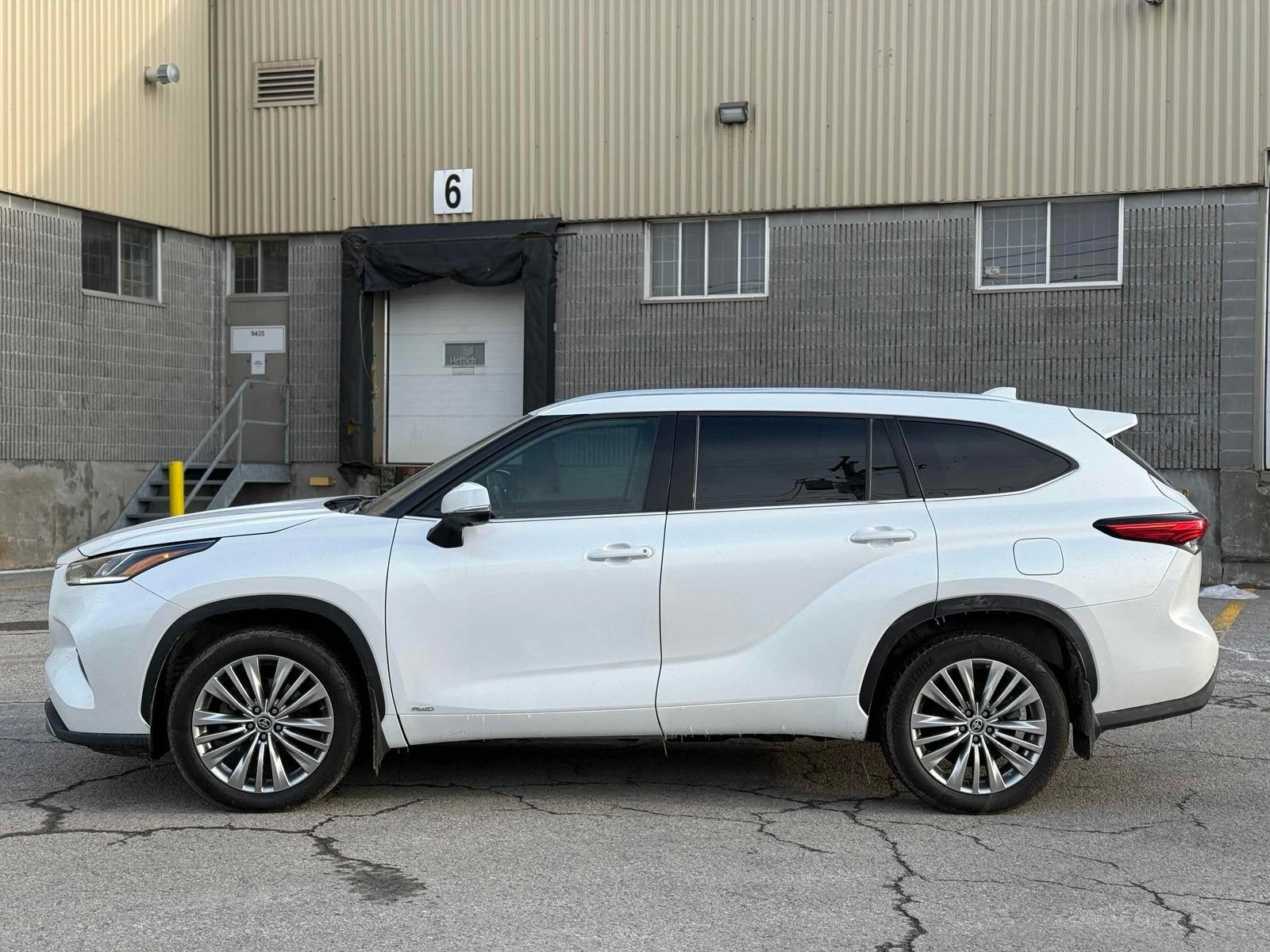 Toyota Highlander С РЕГИСТРАЦИЯ & АВТО КРЕДИТ, снимка 3 - Автомобили и джипове - 53902845