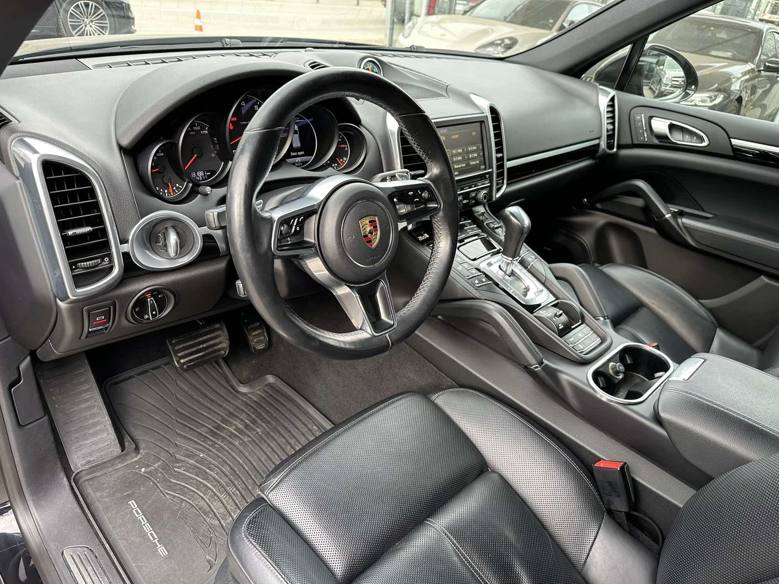 Porsche Cayenne V6 3.6l, снимка 8 - Автомобили и джипове - 53949517