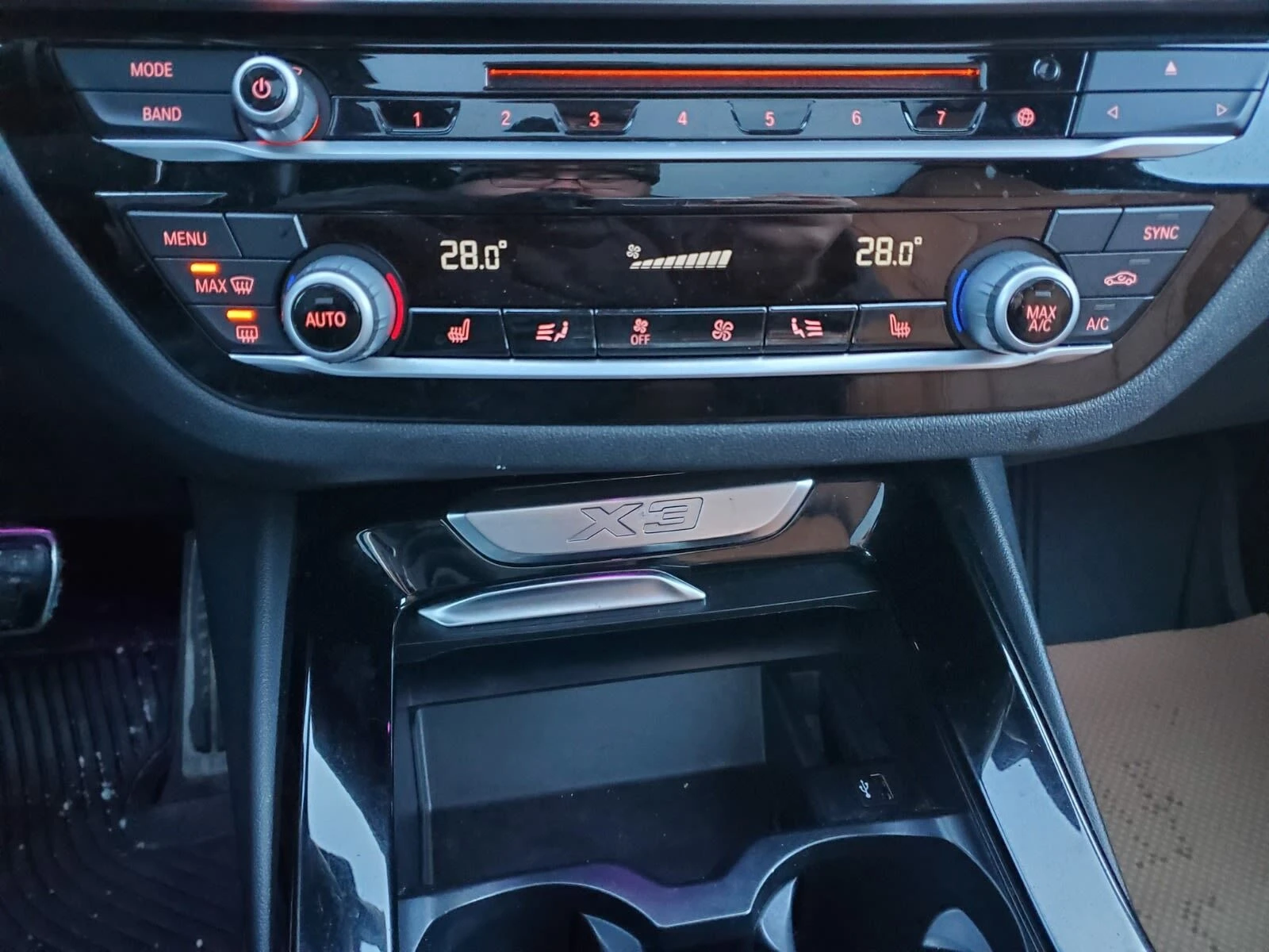 BMW X3 xDrive30i M-SPORT � ����������� & ���� ������ | Mobile.bg � ����������� 13