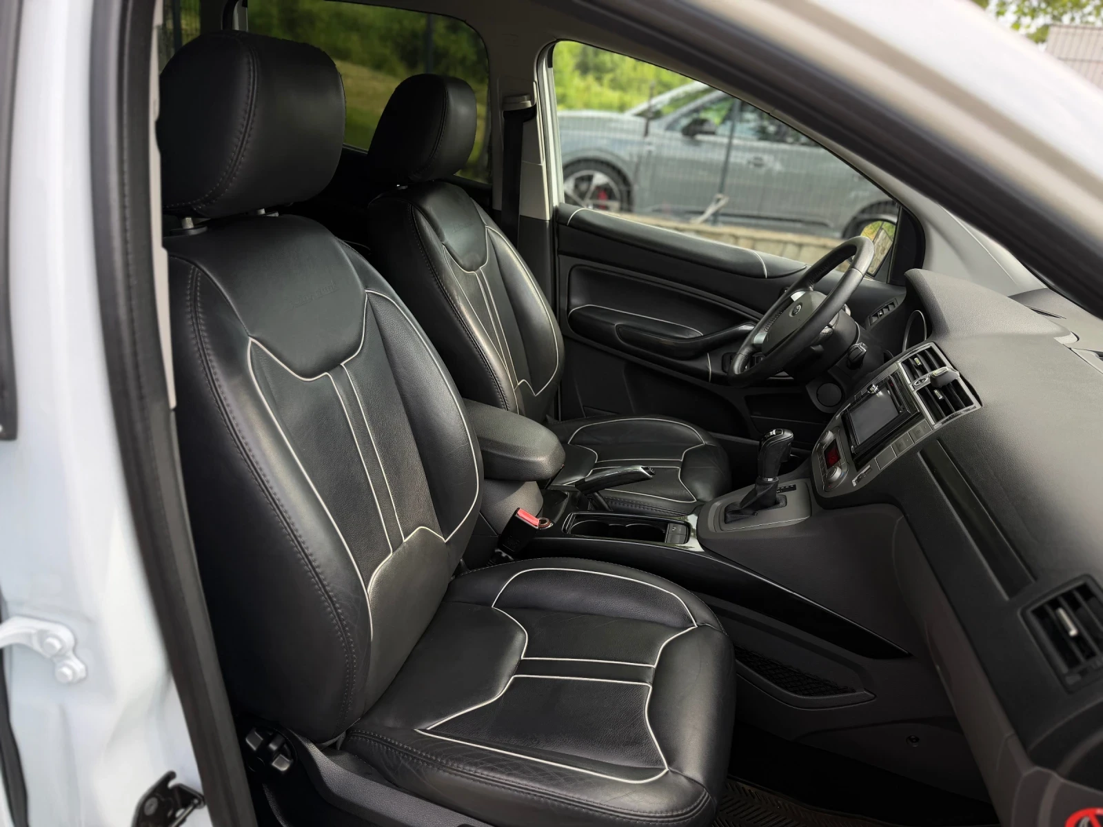 Ford Kuga 2.0TDCI INDIVIDUAL ��������� 4X4 | Mobile.bg � ����������� 10