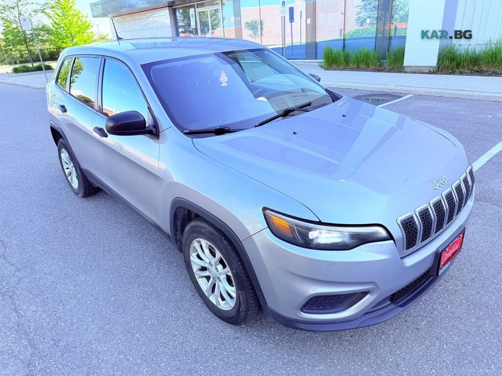 Jeep Cherokee Sport * АвтоКредит * (ЦЕНА ДО БГ), снимка 3 - Автомобили и джипове - 54901866