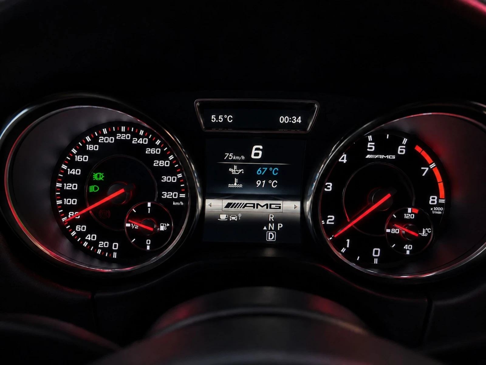 Mercedes-Benz ML 350 /// 6, 3 AMG TUNING///INDIVIDUAL/ПОРЪЧКОВО ИЗПЪЛНЕ, снимка 14 - Автомобили и джипове - 55095215