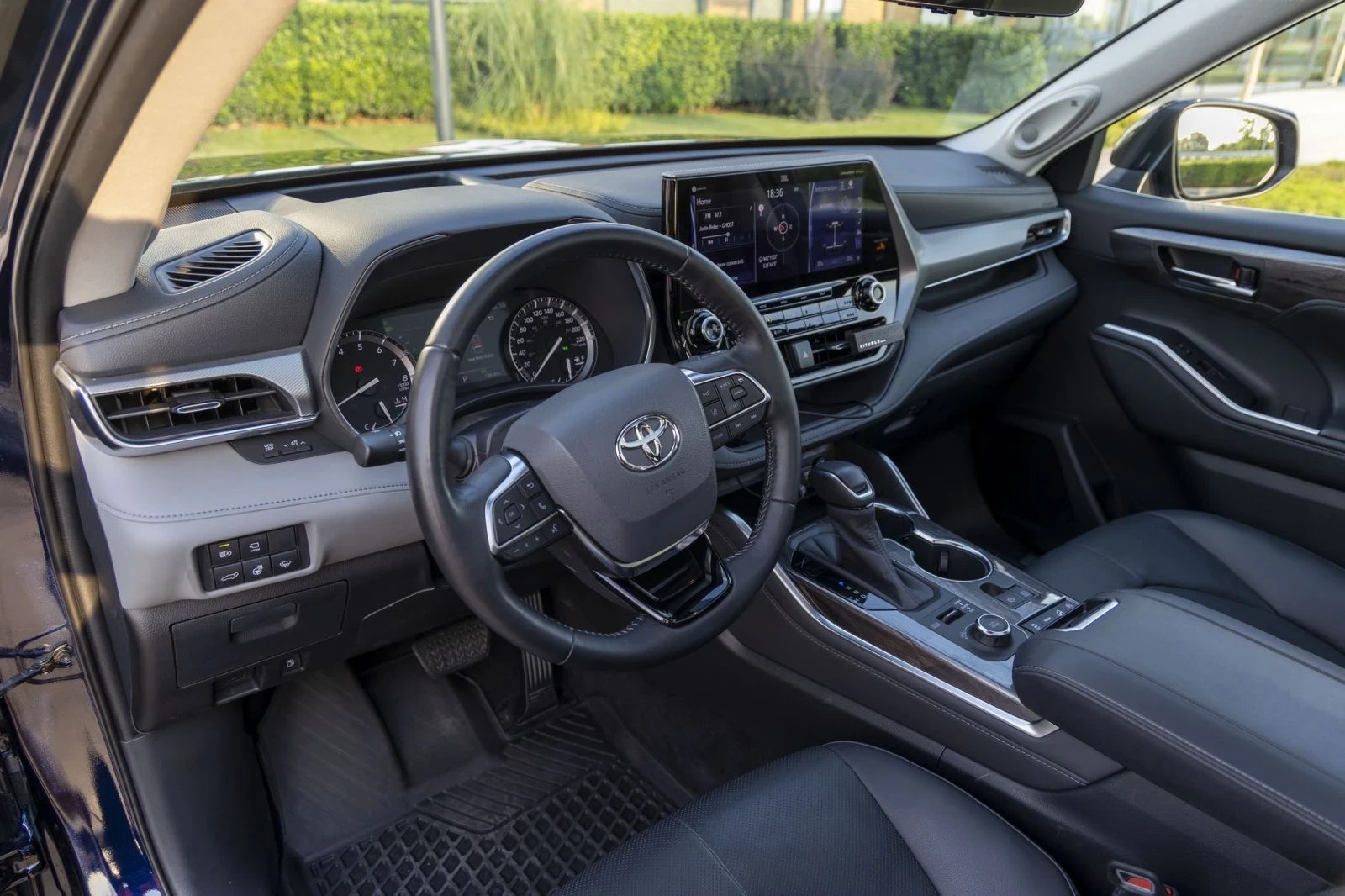 Toyota Highlander Platinum AWD 4x4, снимка 9 - Автомобили и джипове - 55162782