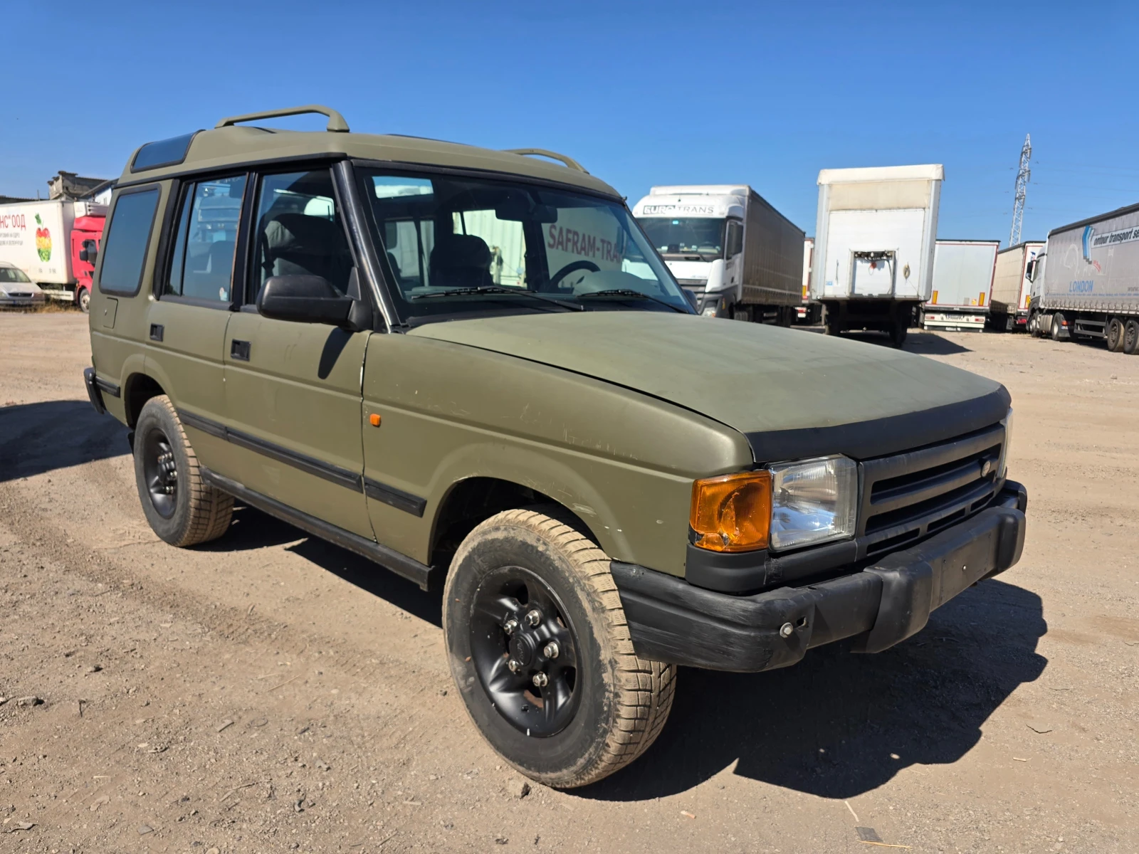 Land Rover Discovery 2.5D* 113кс* 4х4* КЛИМАТИК, снимка 3 - Автомобили и джипове - 55742118