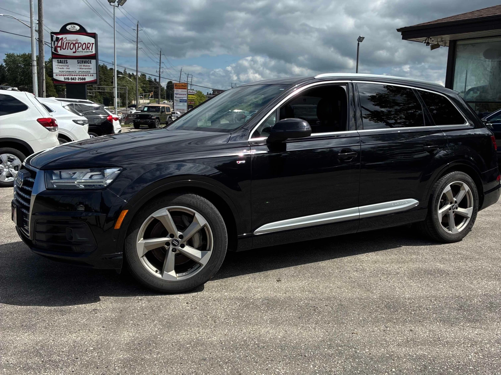 Audi Q7 Technik | CARFAX | АВТОКРЕДИТ БЕЗ ПЪРВОНАЧАЛНА , снимка 3 - Автомобили и джипове - 55892214