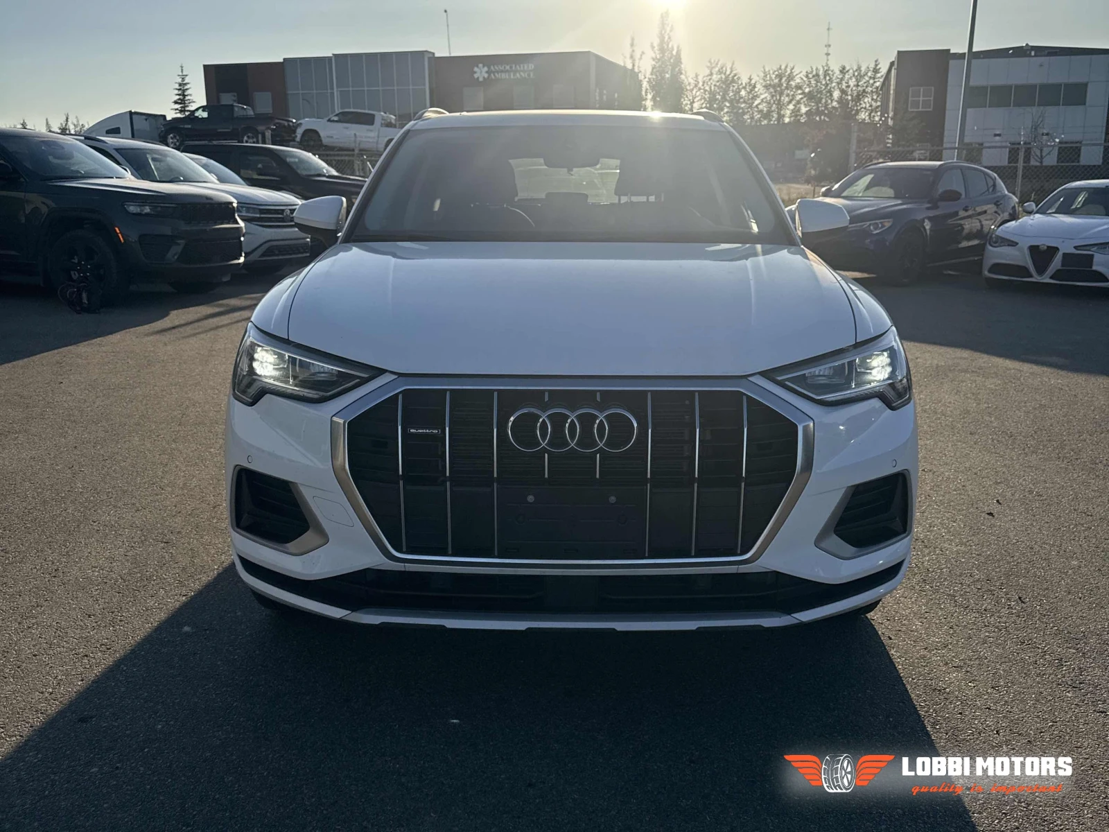 Audi Q3, снимка 6 - Автомобили и джипове - 56128883
