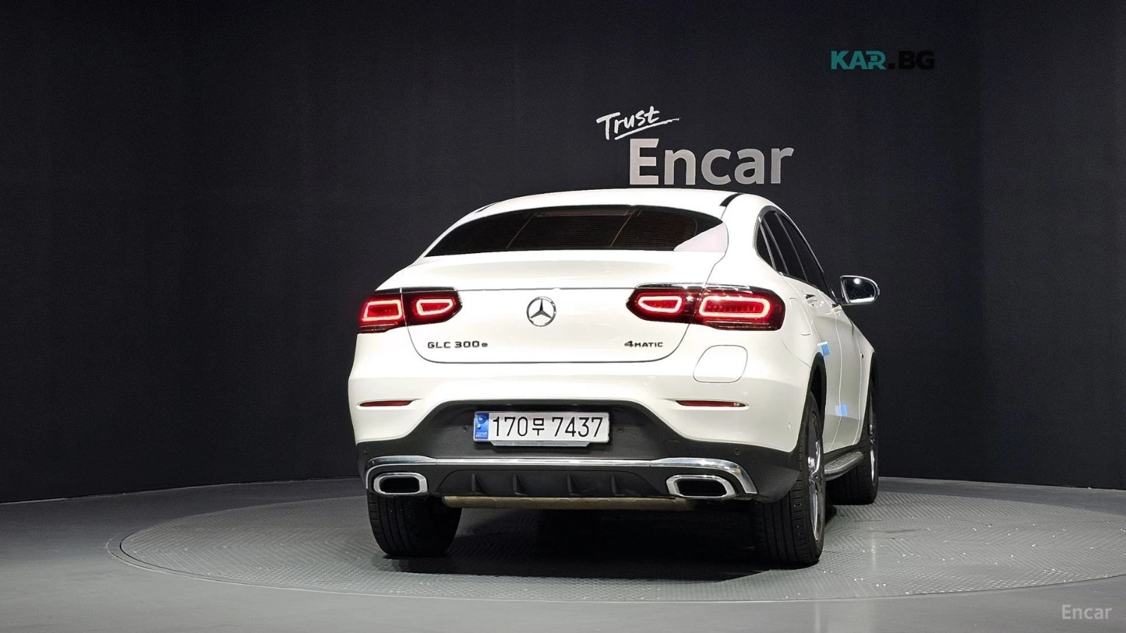 Mercedes-Benz GLC 300 AMG* DIGITAL* ПАМЕТ* КАМЕРА* HEADUP* , снимка 4 - Автомобили и джипове - 56170083