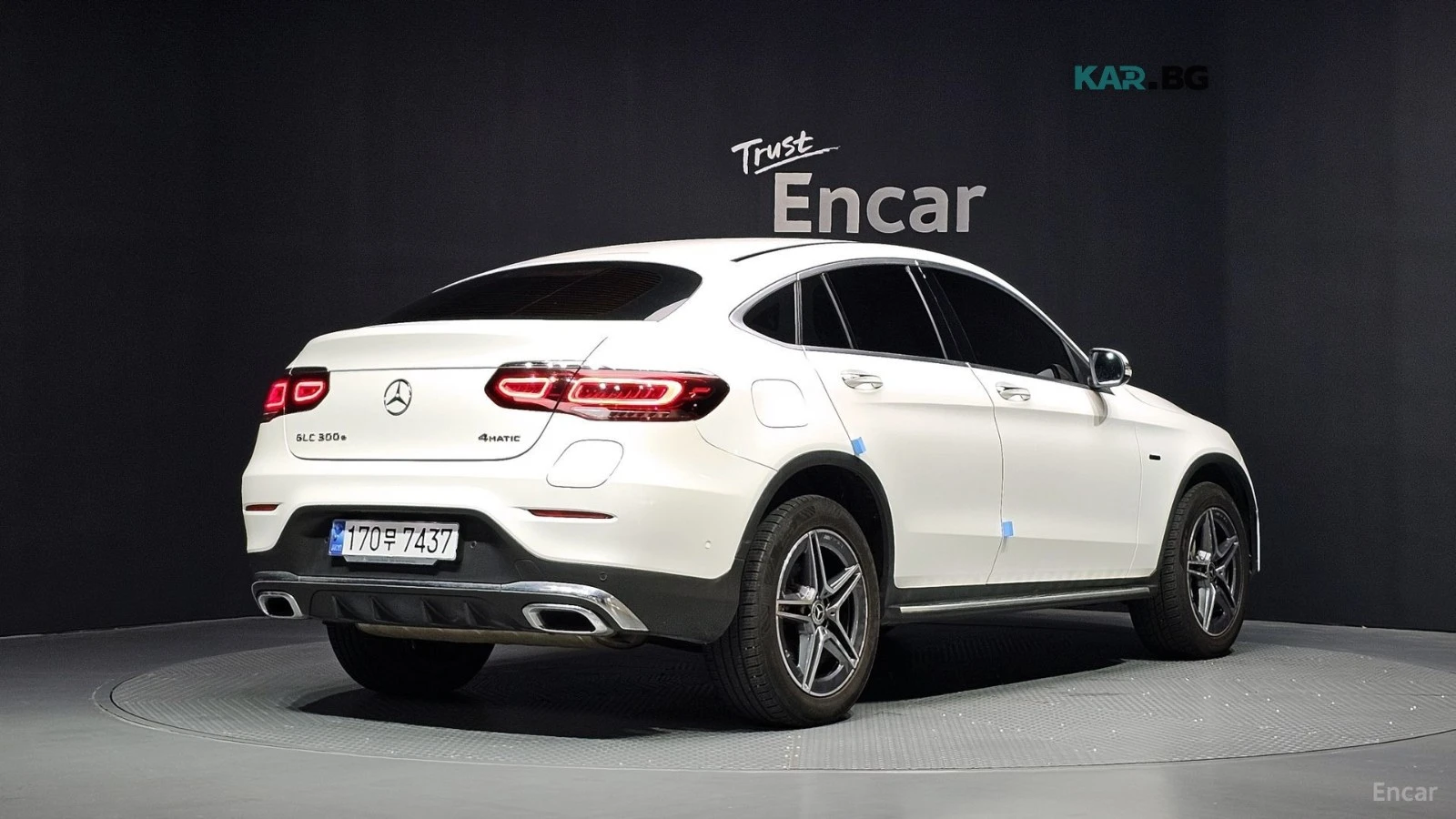 Mercedes-Benz GLC 300 AMG* DIGITAL* ПАМЕТ* КАМЕРА* HEADUP* , снимка 2 - Автомобили и джипове - 56170083