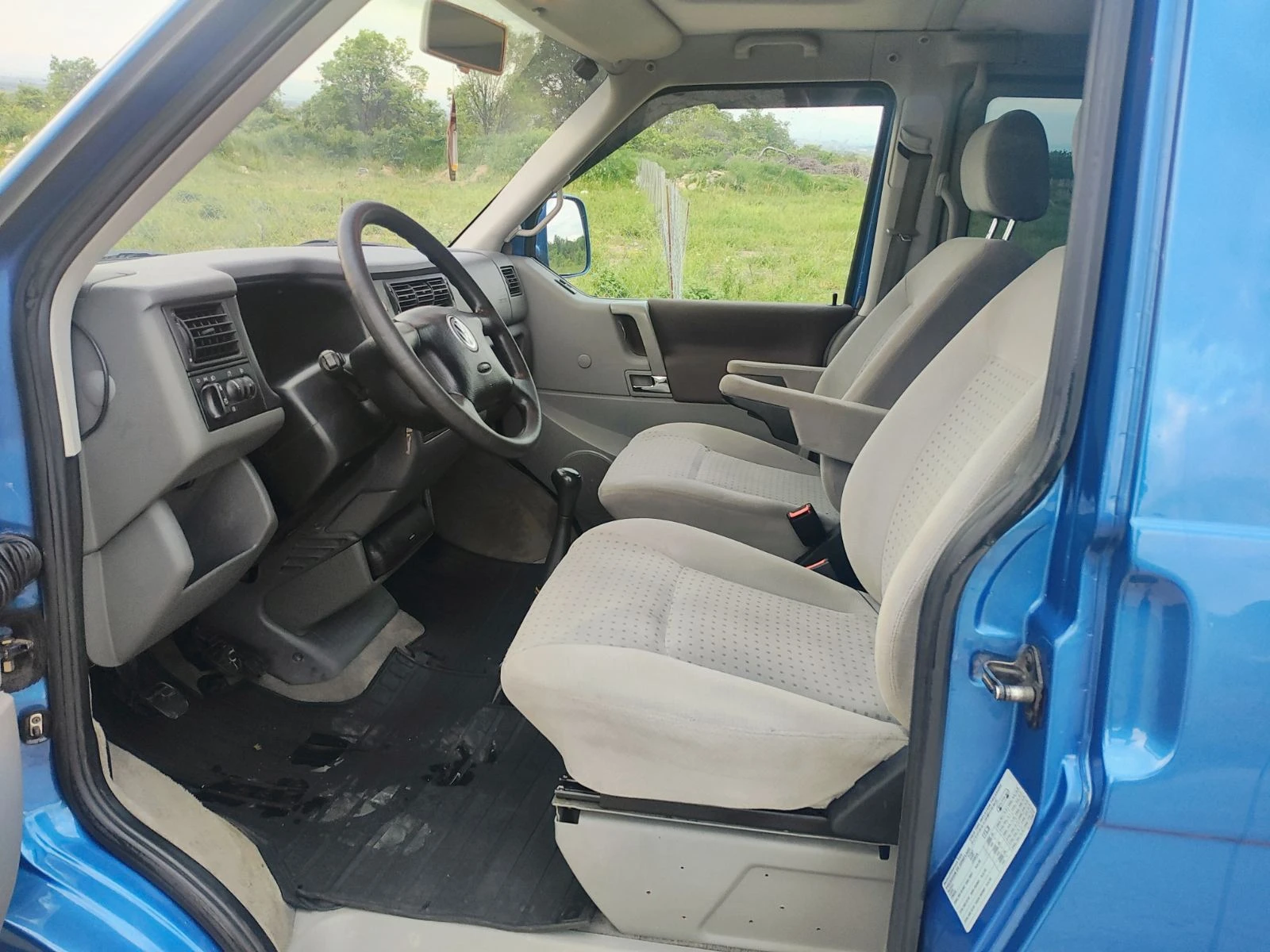 VW Multivan  - изображение 8