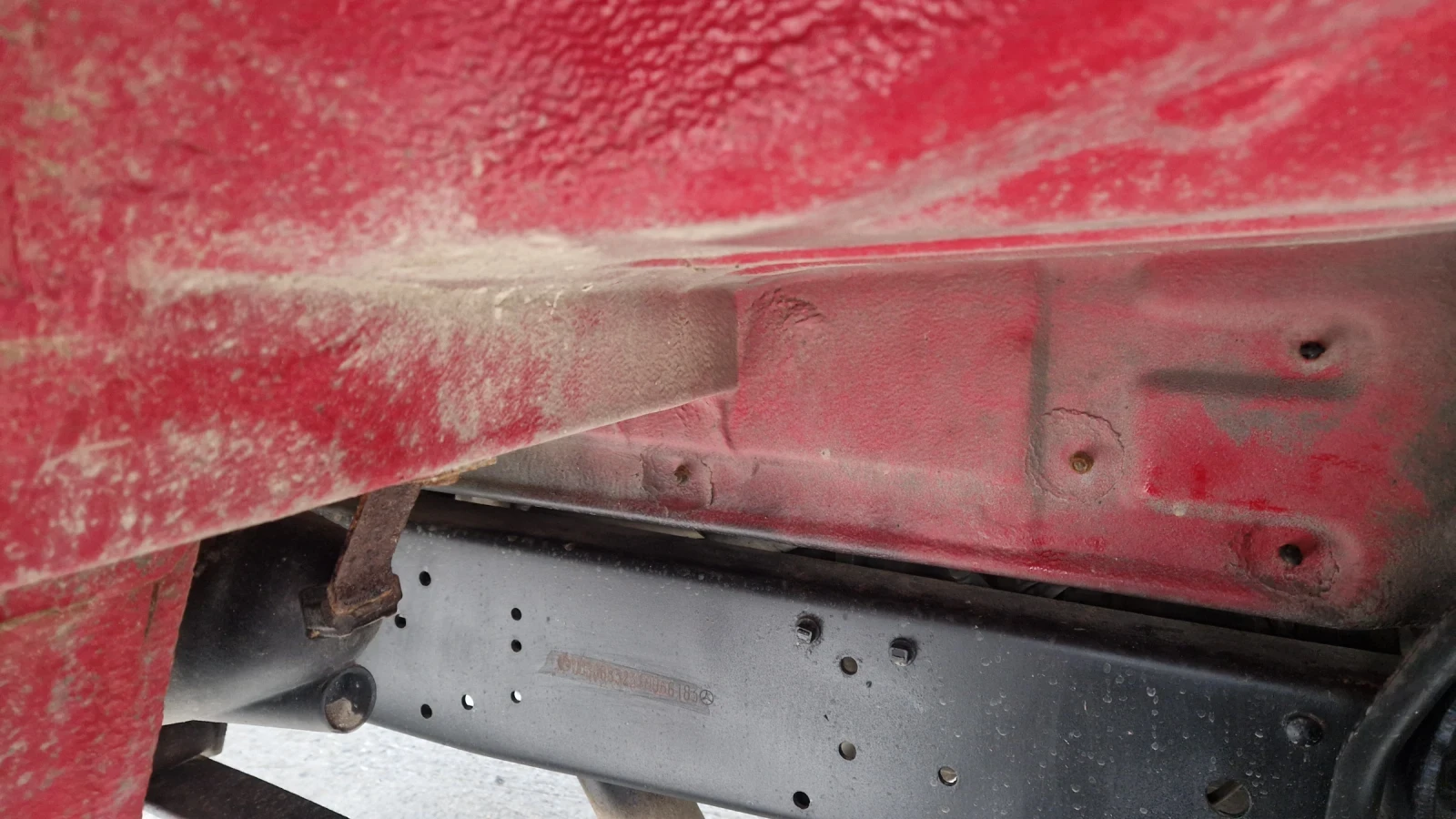 Mercedes-Benz Vario 614  - изображение 9