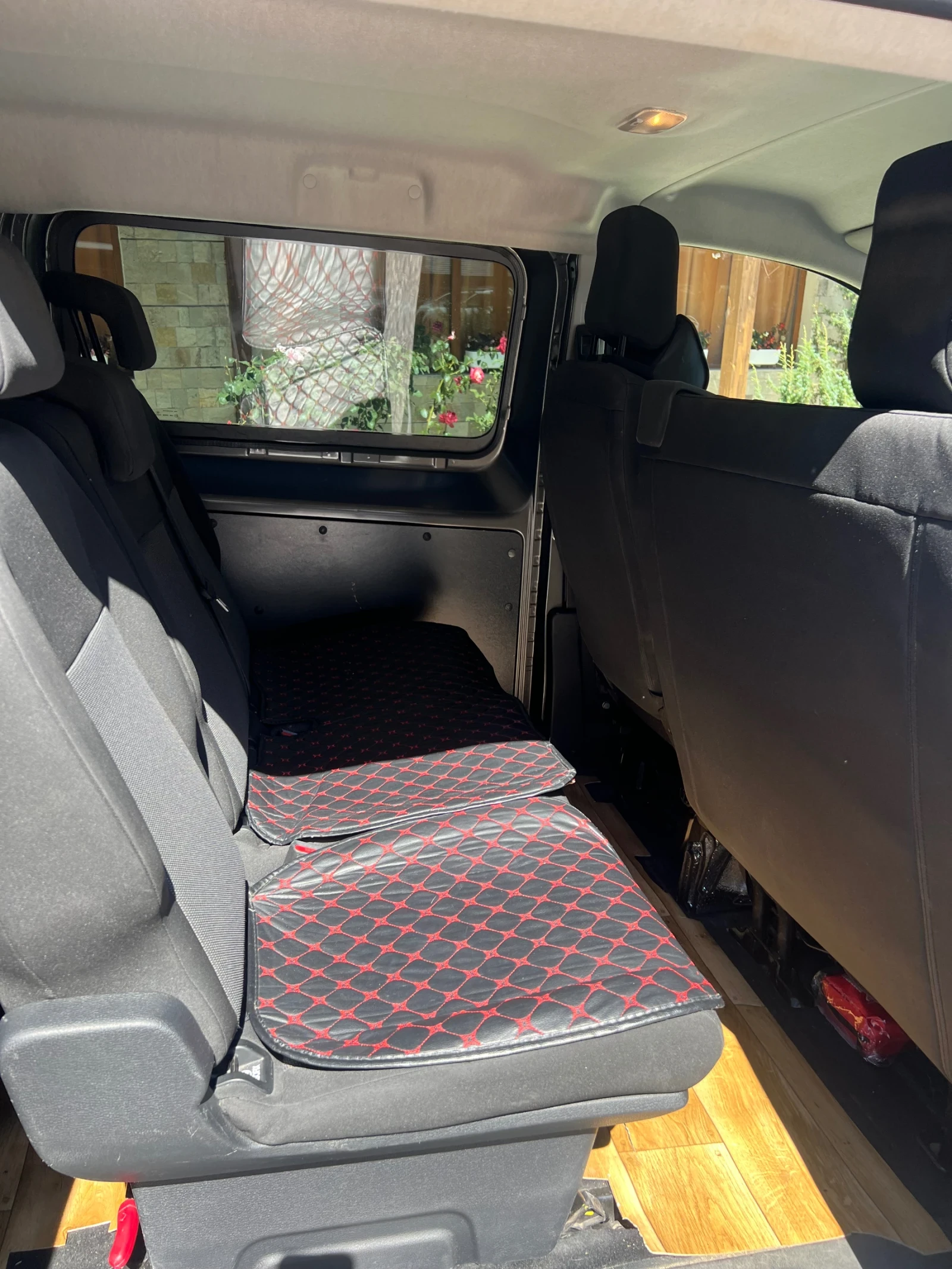 Opel Vivaro Long, снимка 8 - Бусове и автобуси - 55988865