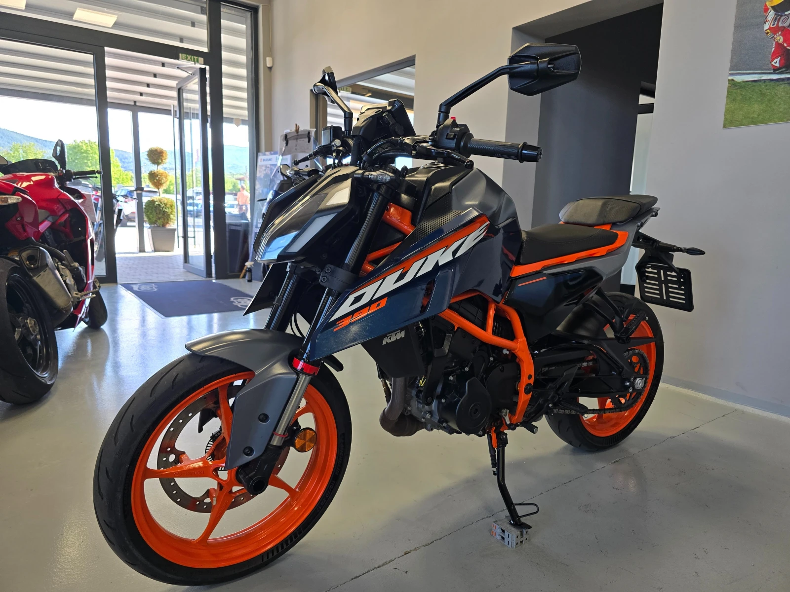 Ktm Duke 390ie, ABS-TCS, 2025г.-8000км.!, снимка 7 - Мотоциклети и мототехника - 55323515