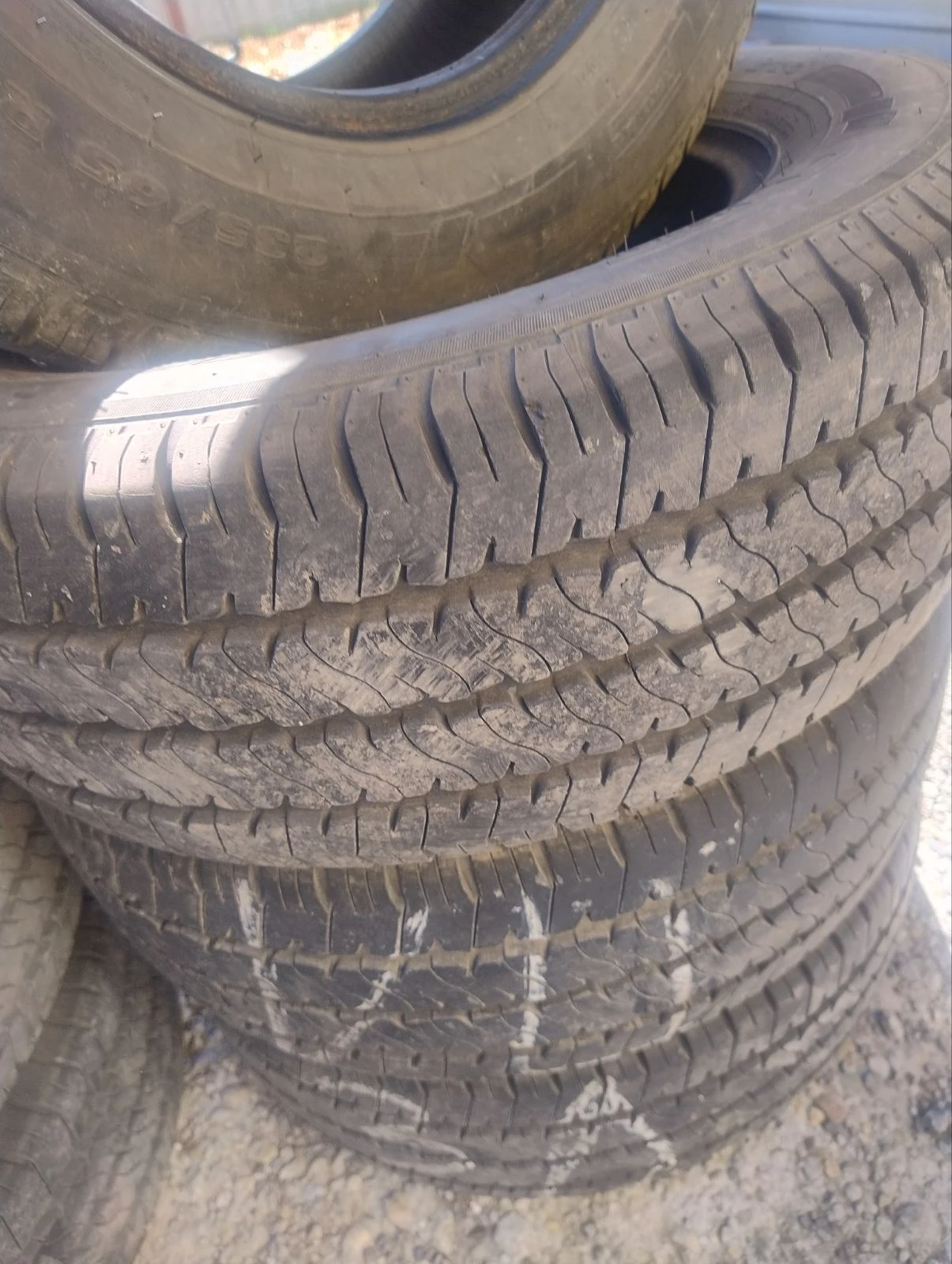 Гуми Летни 235/65R16, снимка 15 - Гуми и джанти - 56199141