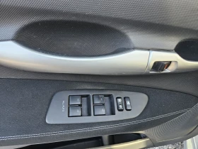 Toyota Auris 1.8  100.к.с HYBRID, снимка 14