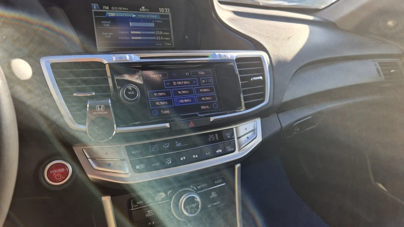 Honda Accord HYBRID TOURING , снимка 10 - Автомобили и джипове - 52811560