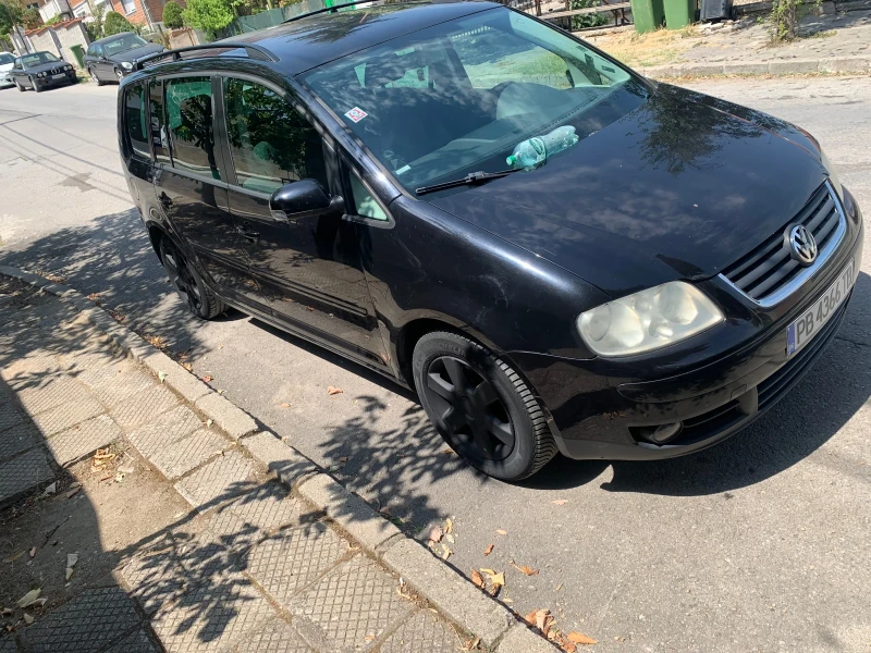 VW Touran 2850000, снимка 2 - Автомобили и джипове - 48435654