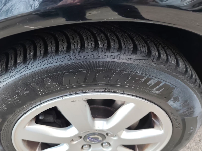 Volvo V70 ГАЗ-ИНЖ !АВТОМТИК! КОЖА!* КЛИМАТРОНИК* ТОП!!, снимка 14 - Автомобили и джипове - 52721309