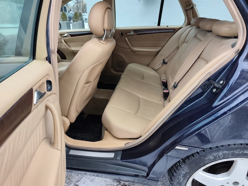 Mercedes-Benz C 270 2.7 CDI 6СК* КЛИМАТРОНИК* КОЖА! НАВИ!! ТОП!!, снимка 12 - Автомобили и джипове - 53065598