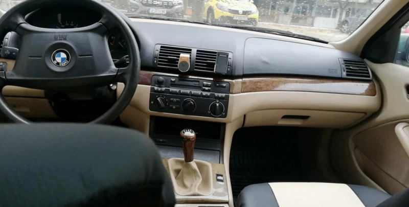 BMW 316, снимка 9 - Автомобили и джипове - 49625374