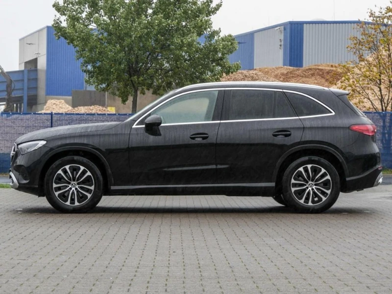 Mercedes-Benz GLC 200 4M* DISTR* MEMORY* 360CAM* KEYLESS* , снимка 5 - Автомобили и джипове - 51994714