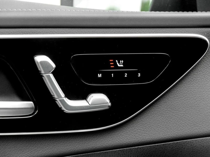 Mercedes-Benz GLC 200 4M* DISTR* MEMORY* 360CAM* KEYLESS* , снимка 6 - Автомобили и джипове - 51994714