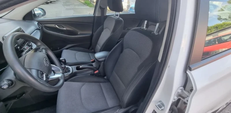 Hyundai I30 Clasik+ lpg, снимка 7 - Автомобили и джипове - 52019122