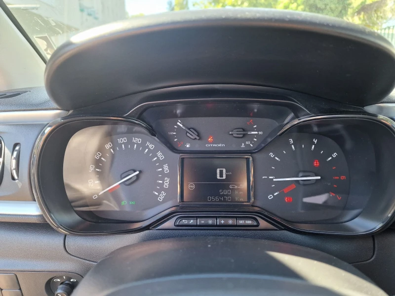 Citroen C3 1.2i, снимка 8 - Автомобили и джипове - 52064846