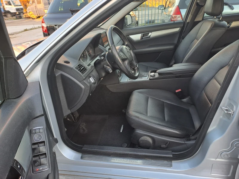 Mercedes-Benz C 220 2, 2CDI, AVTOMAT, КОЖА, снимка 7 - Автомобили и джипове - 52226396