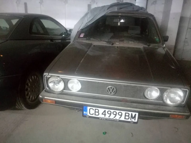 VW Golf 1, снимка 4 - Автомобили и джипове - 52268187