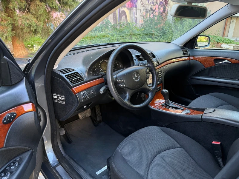 Mercedes-Benz E 320 CDI, снимка 7 - Автомобили и джипове - 52281666