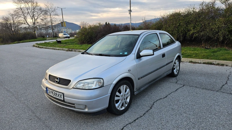 Opel Astra, снимка 3 - Автомобили и джипове - 53597469