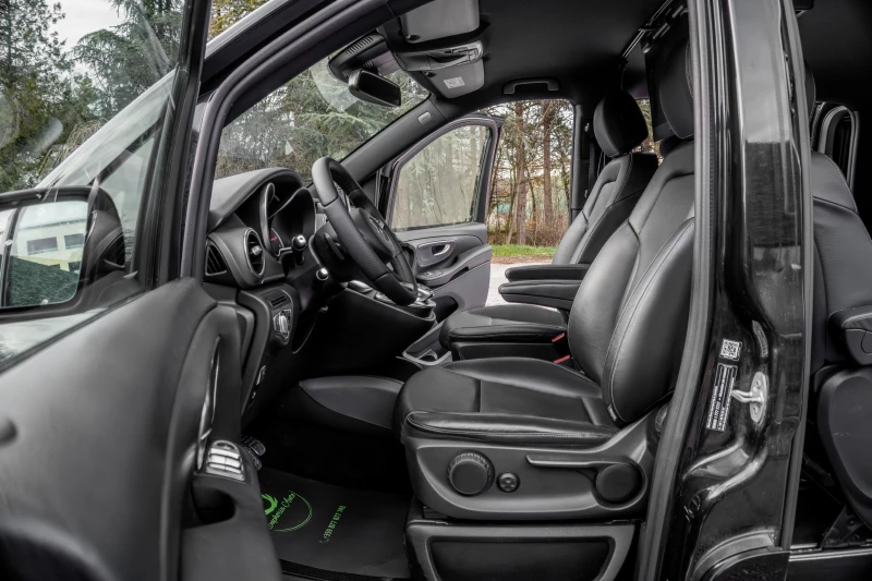 Mercedes-Benz Viano V220d* EXCLUSIVE* LONG* BUSINESS* TV* AMG, снимка 9 - Автомобили и джипове - 53489704