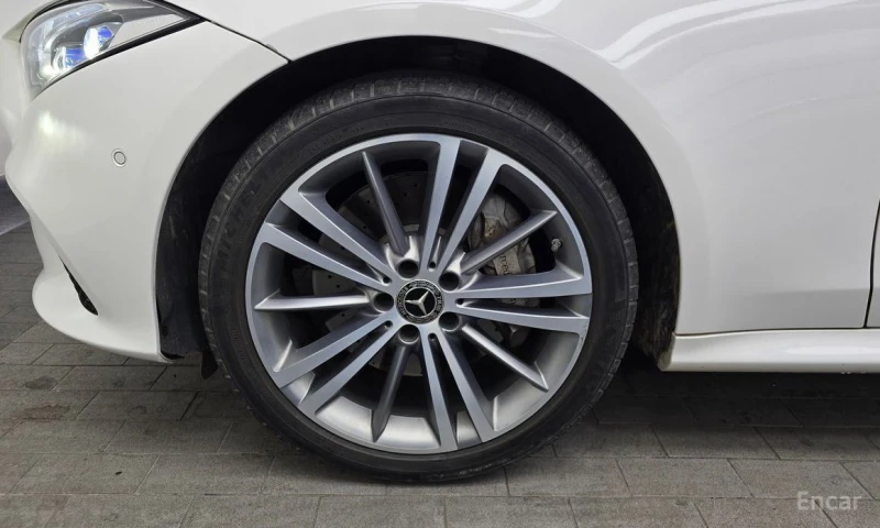 Mercedes-Benz CLS 400, снимка 5 - Автомобили и джипове - 53516319
