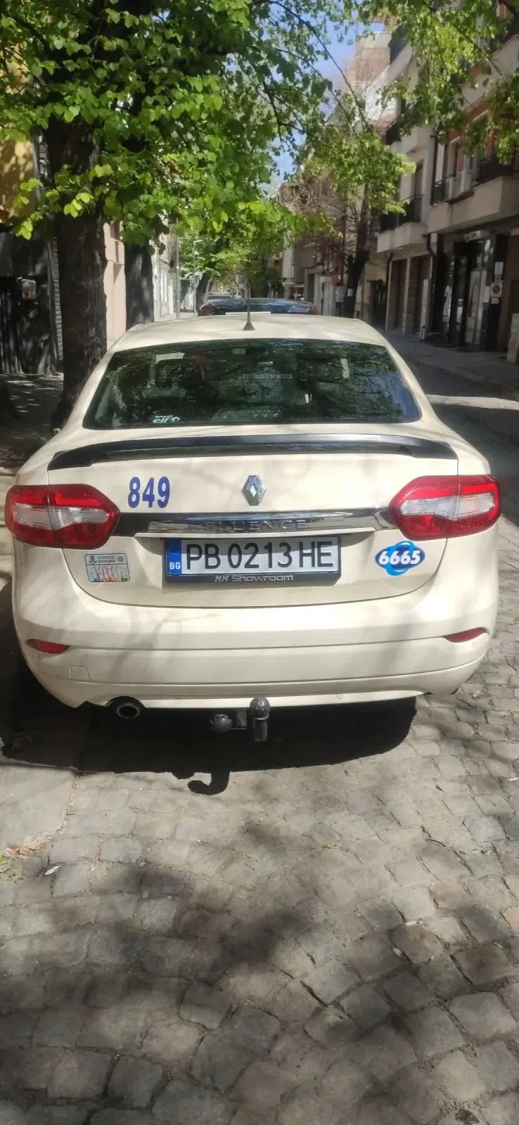 Renault Fluence 1, 6 MPI  - изображение 3
