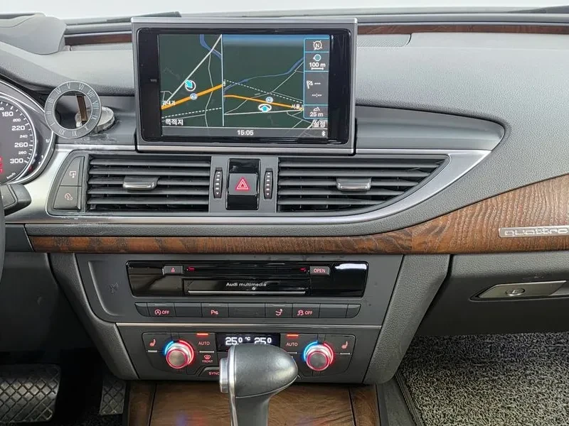 Audi A7 3.0 TDI Quattro, снимка 14 - Автомобили и джипове - 54563091