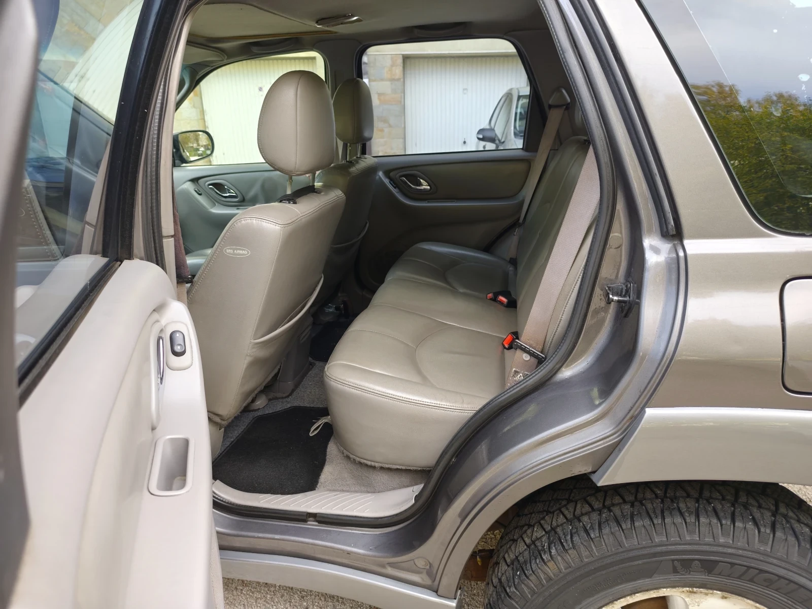 Mazda Tribute 3.0 - !! 44  * * !! | Mobile.bg   10