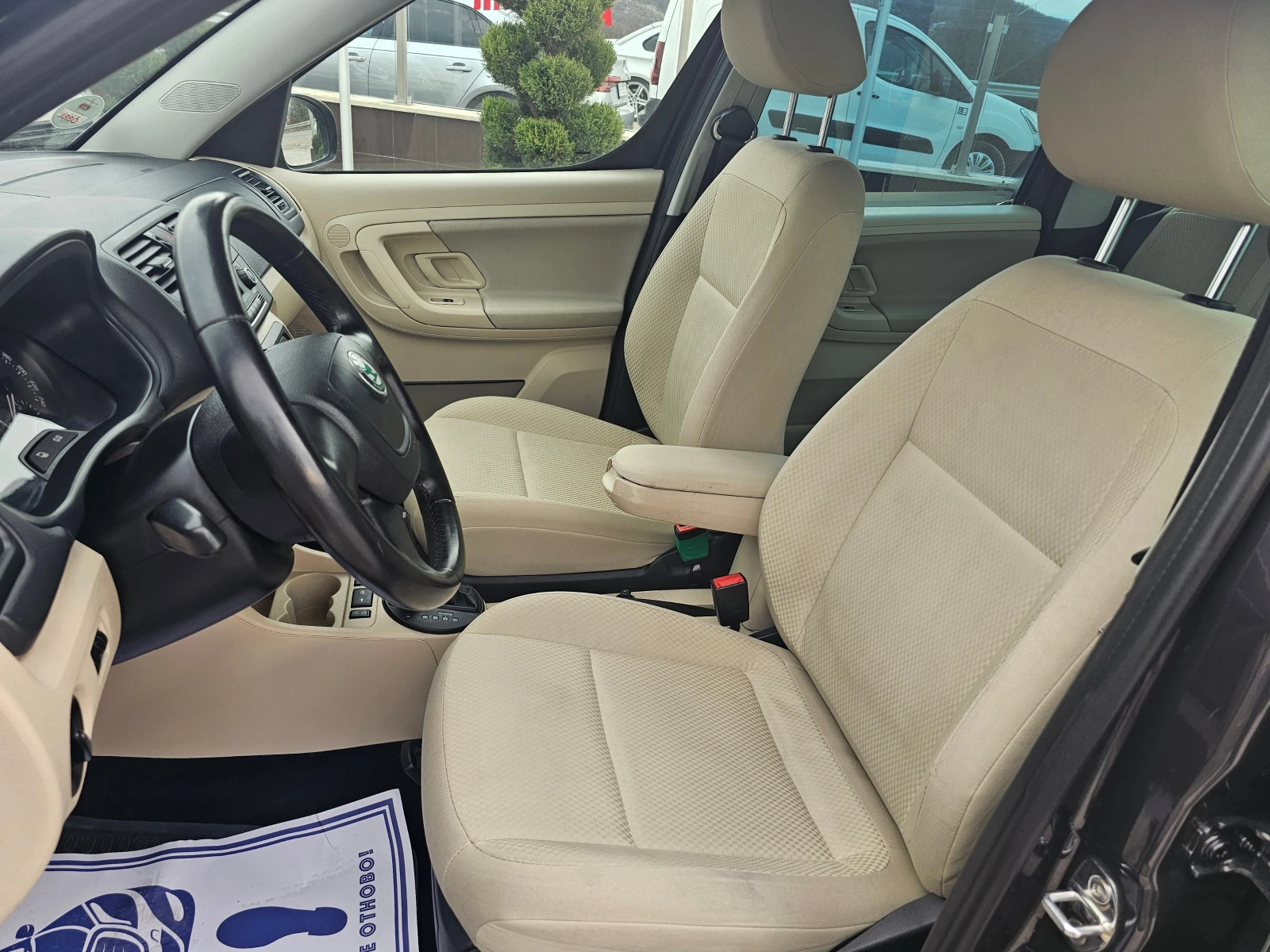 Skoda Roomster 1.2 AVTOMAT KLIMATIK | Mobile.bg — изображение 11