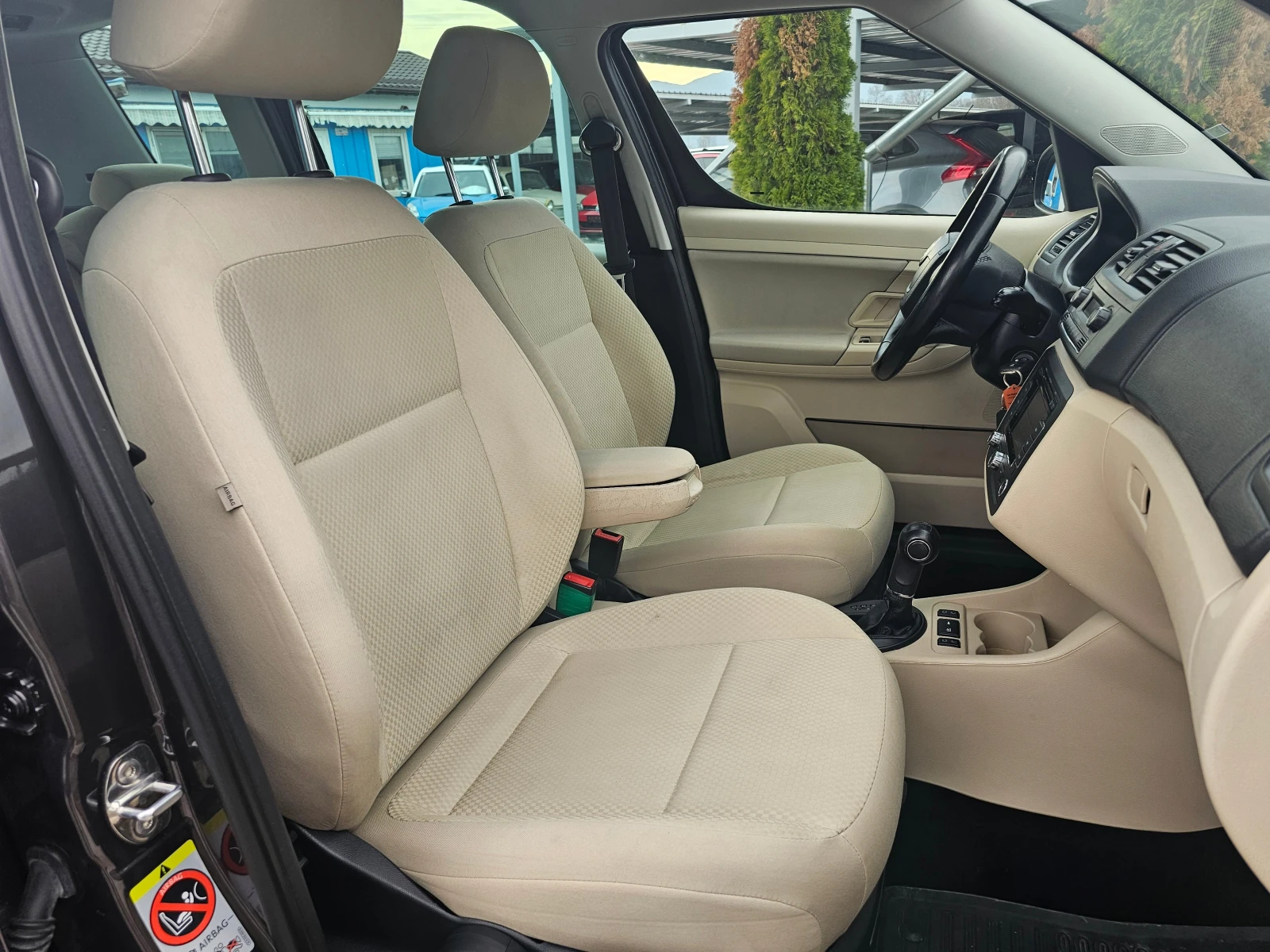 Skoda Roomster 1.2 AVTOMAT KLIMATIK | Mobile.bg — изображение 13