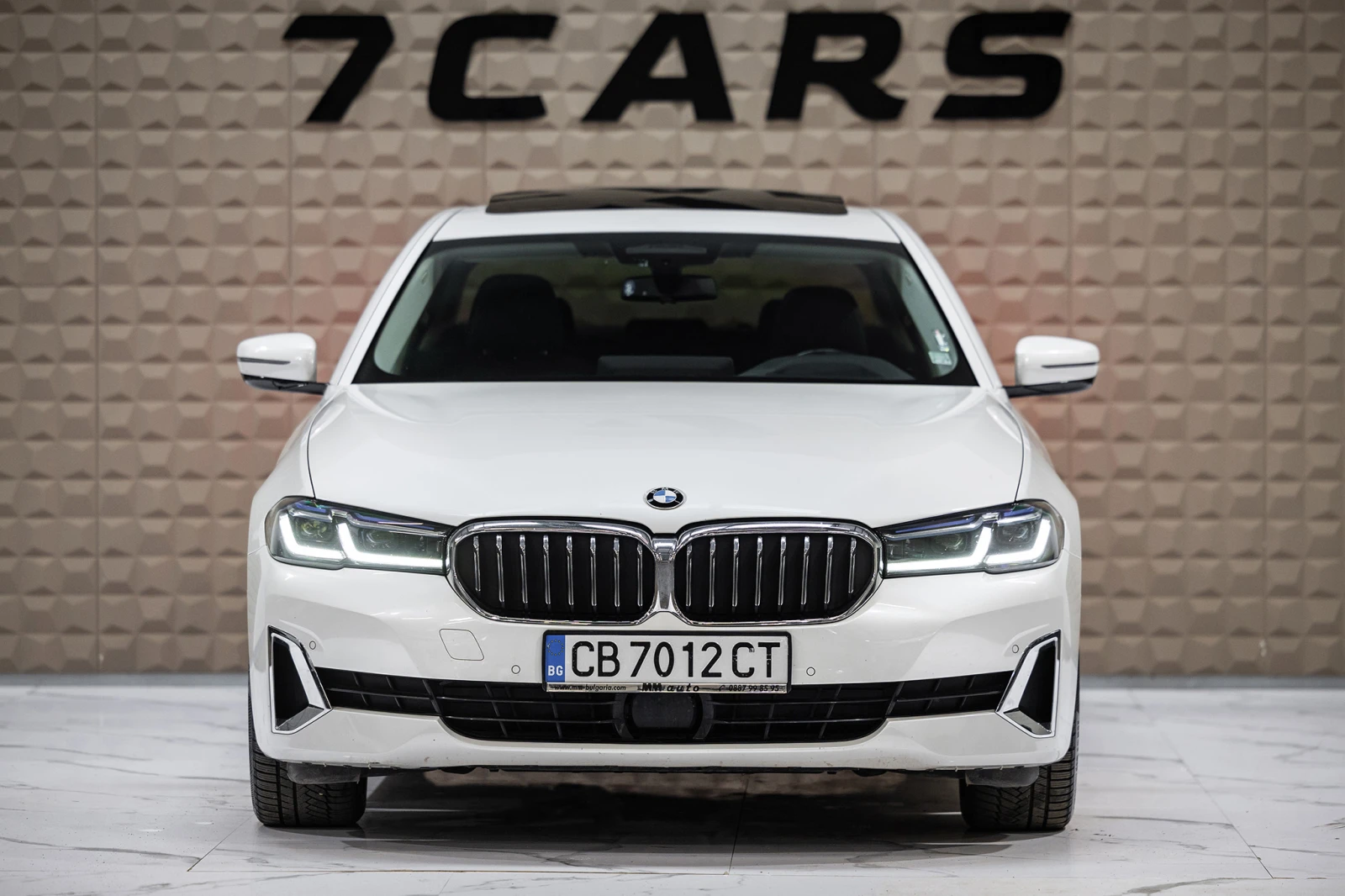 BMW 530 3.0D xDrive - изображение 2