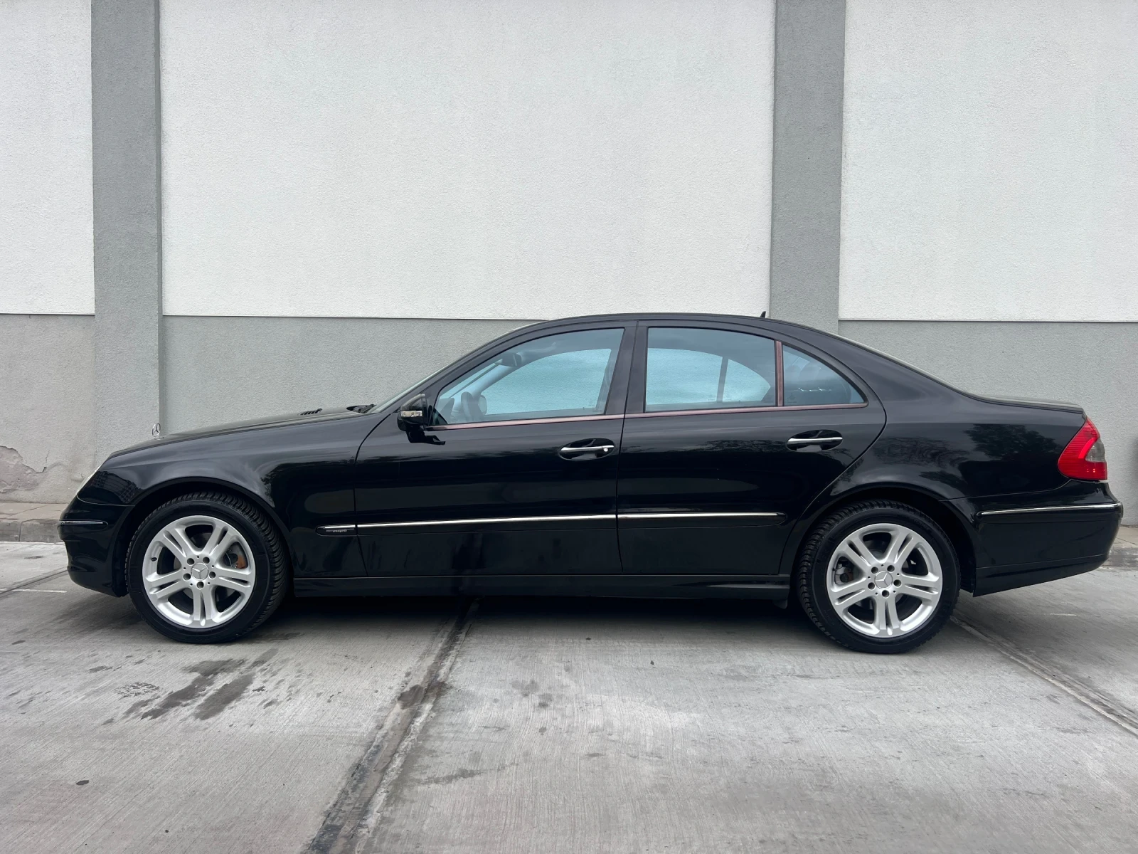Mercedes-Benz E 280 * EVO* 4matic* 158000km..!!!*  - изображение 4
