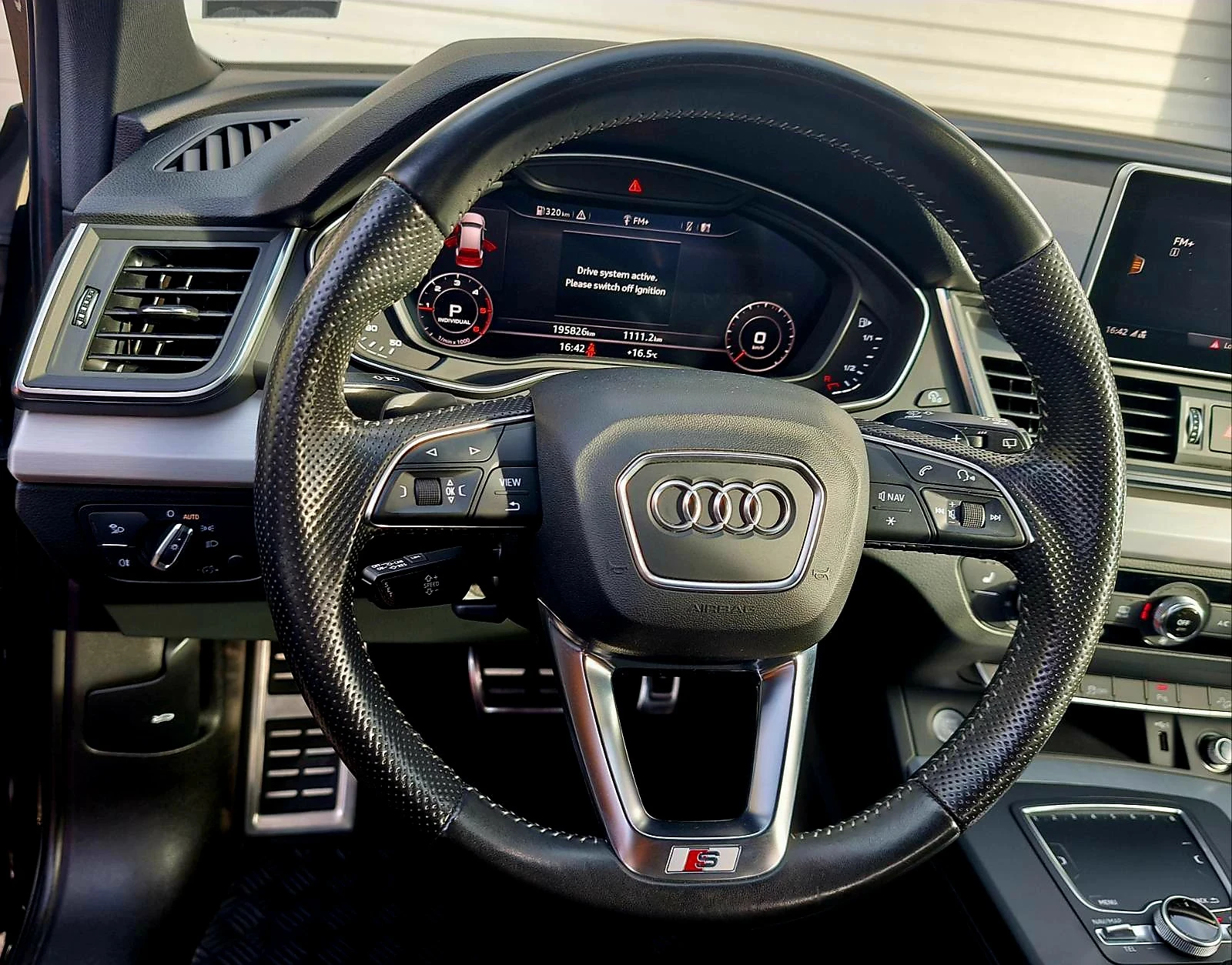 Audi Q5 40TDI S line digital led | Mobile.bg   12