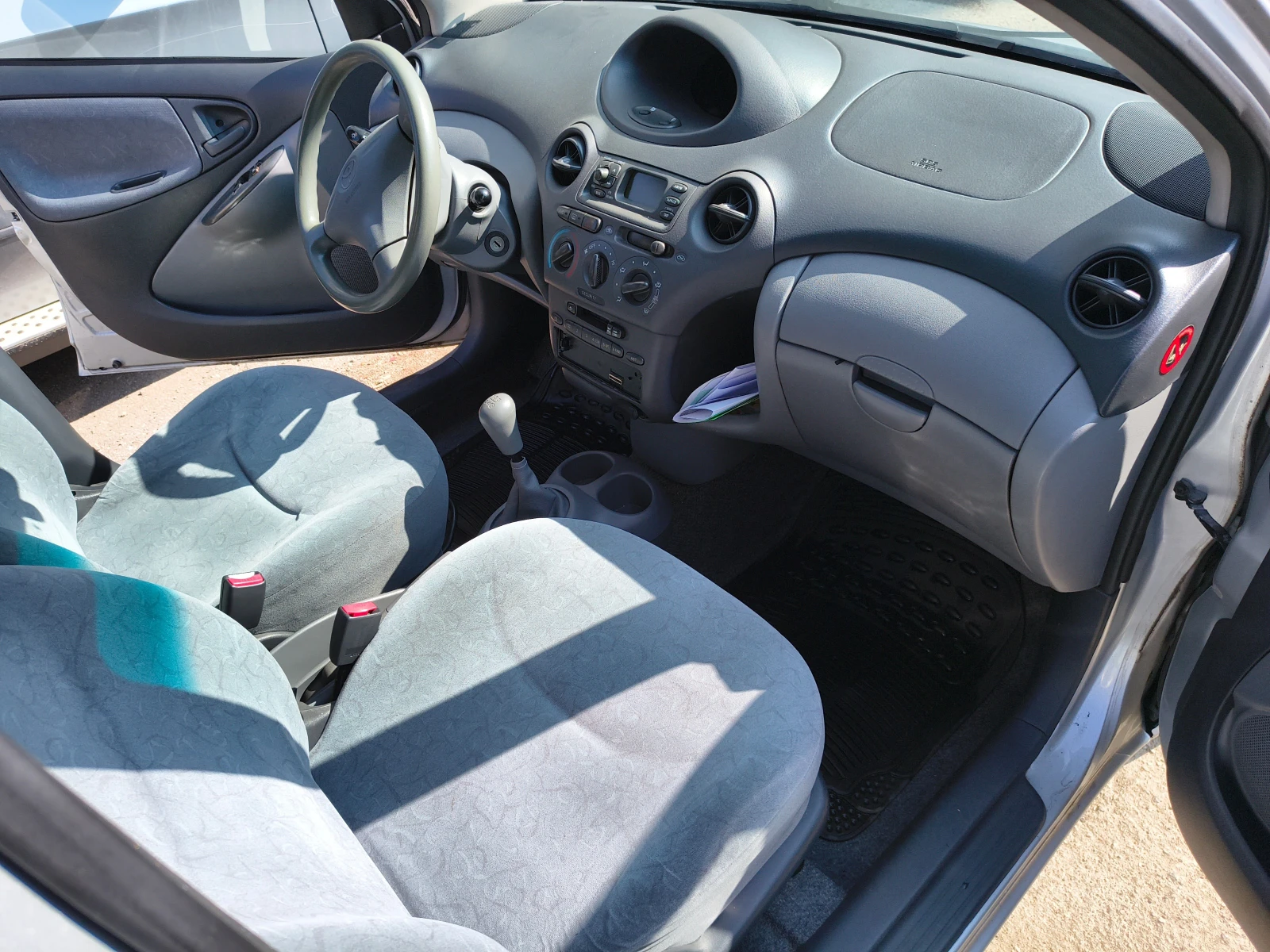 Toyota Yaris, снимка 6 - Автомобили и джипове - 53746442