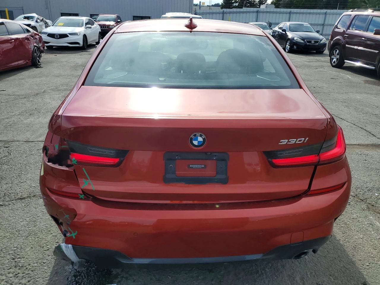 BMW 330 2.0l I, снимка 6 - Автомобили и джипове - 53939429