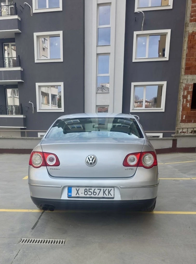 VW Passat 2.0 fsi, снимка 2 - Автомобили и джипове - 53990663