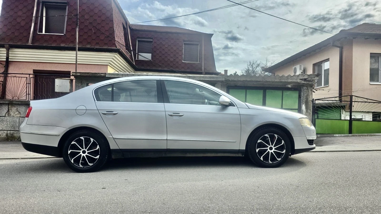 VW Passat 2.0 fsi, снимка 4 - Автомобили и джипове - 53990663